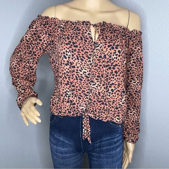 Rewind Leopard Off Shoulder Long Sleeve Button-down Blouse Top Tan Black Medium - Picture 2 of 12